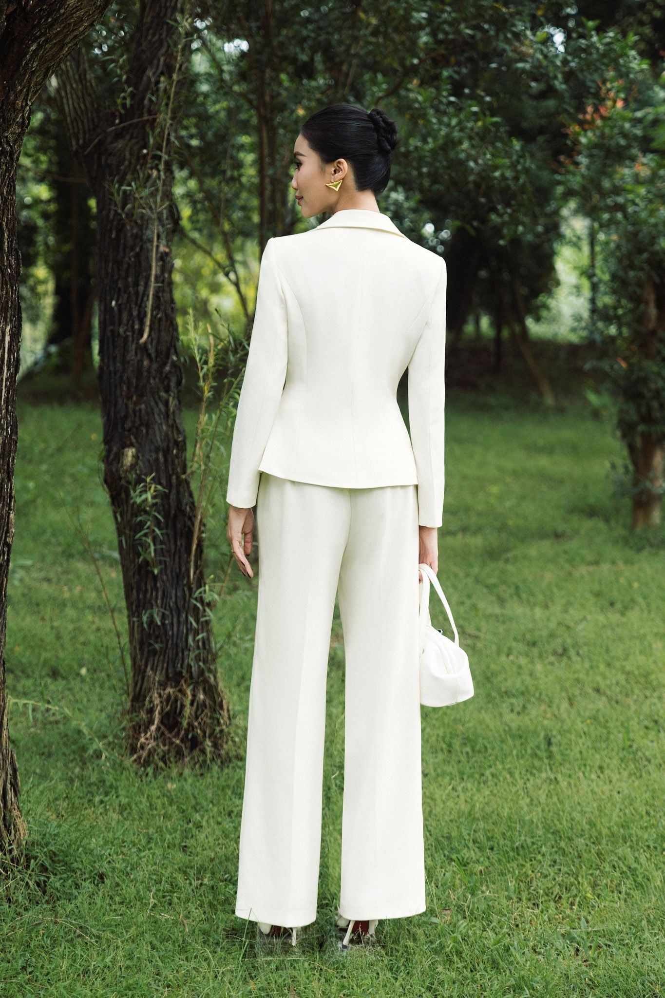 QUẦN SUÔNG TRẮNG Q06682