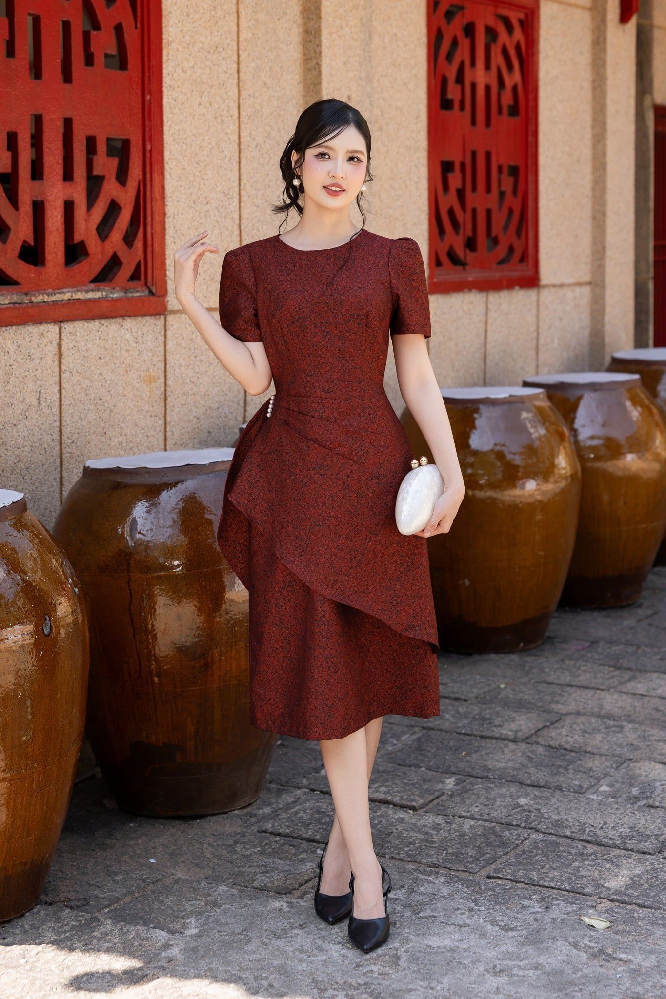 ĐẦM TIỆC GẤM ÁNH NHŨ D08992