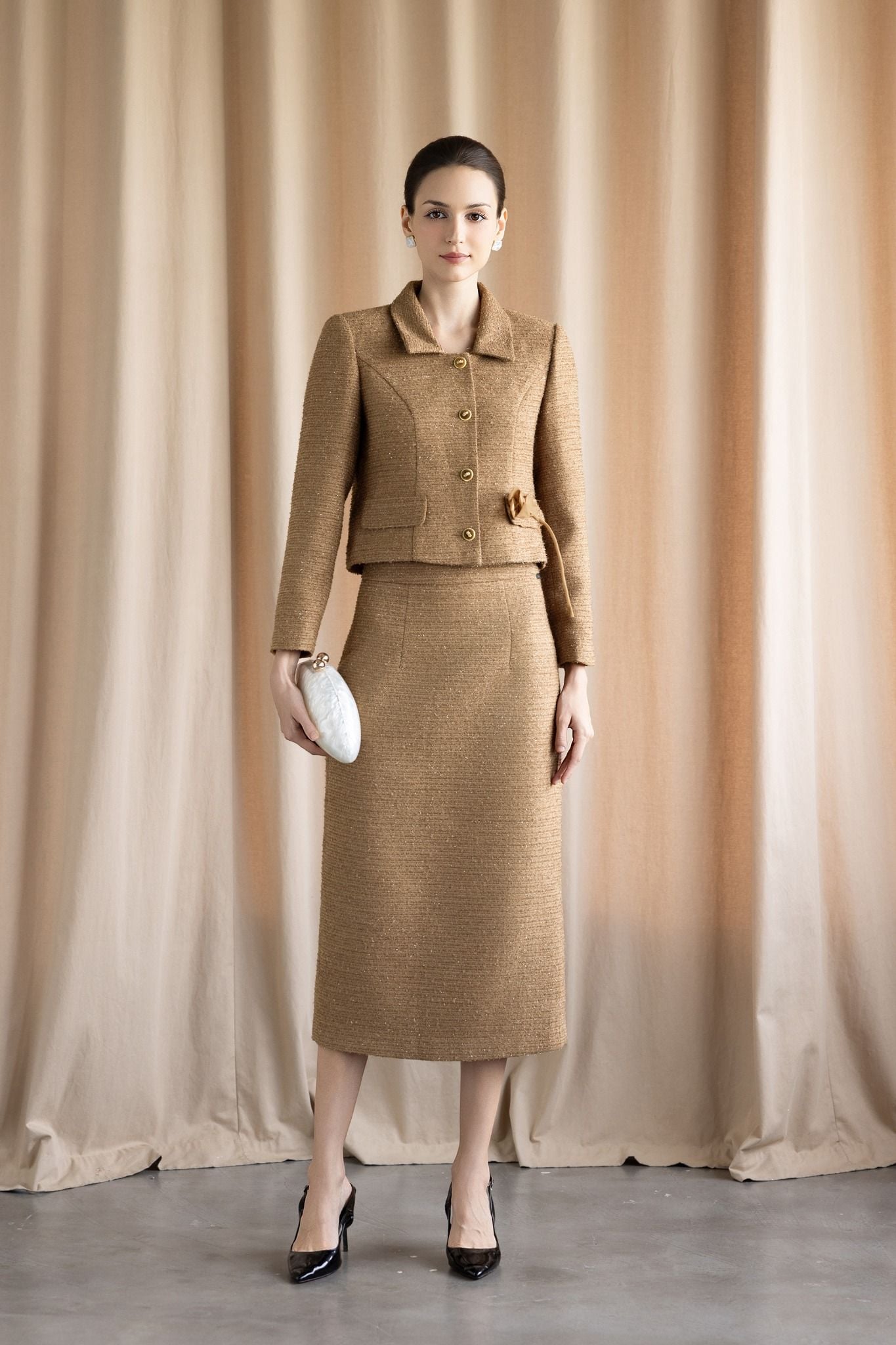 CHÂN VÁY BÚT CHÌ Z05792