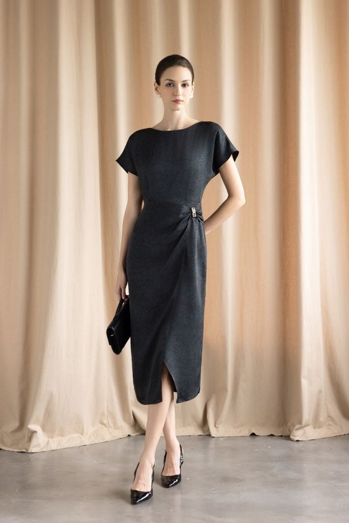 ĐẦM THIẾT KẾ NHÚN HÔNG D05432