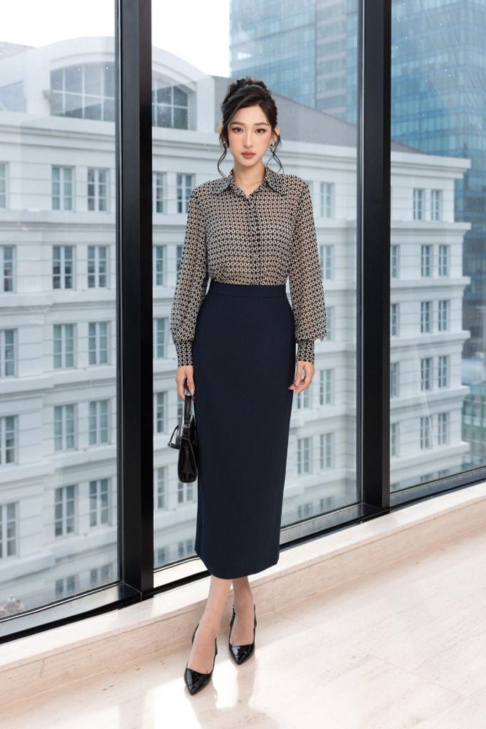 CHÂN VÁY BÚT CHÌ Z04402