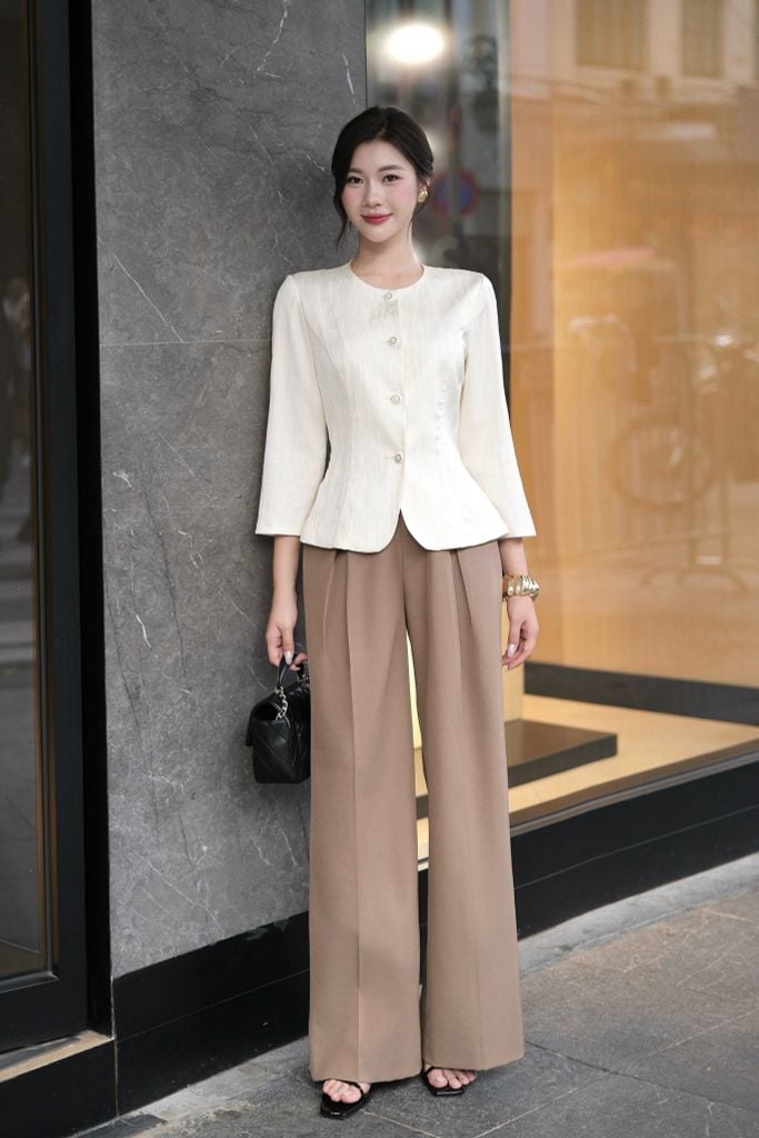 QUẦN SUÔNG NÂU Q04372