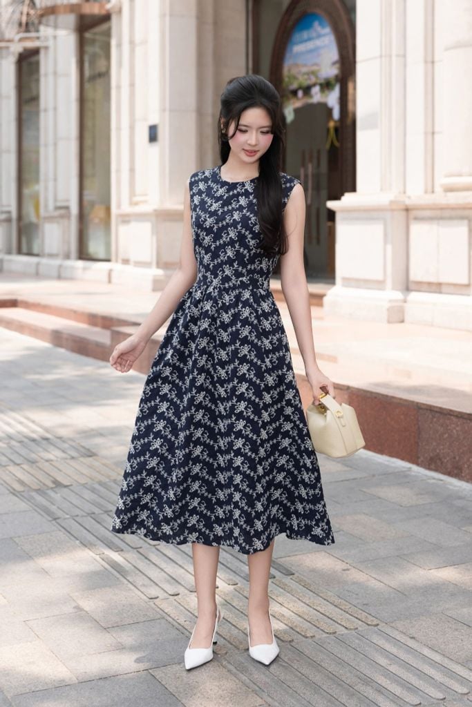 ĐẦM THÔ THÊU HOẠ TIẾT D10862