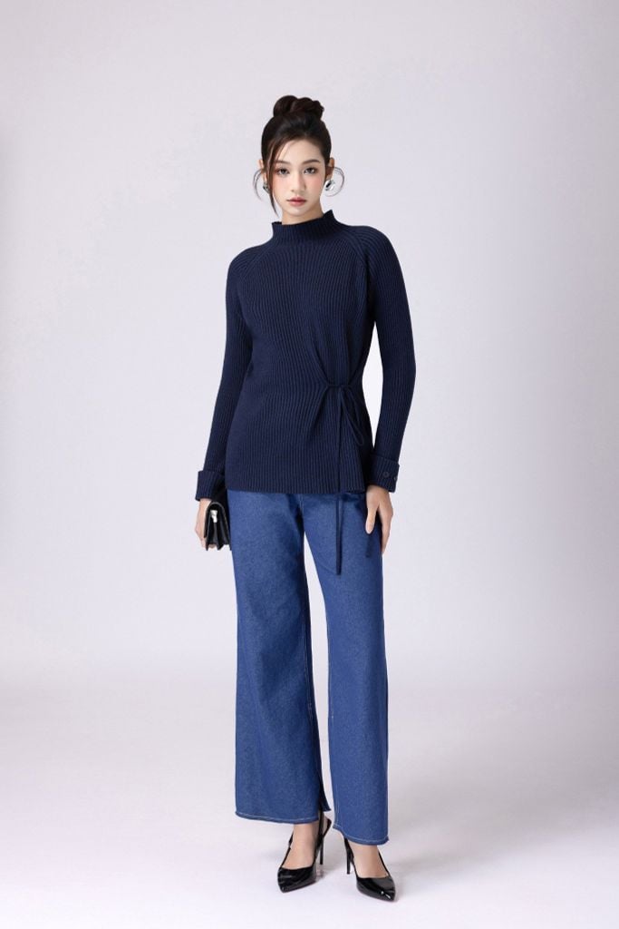 QUẦN JEANS XẺ GẤU Q06642