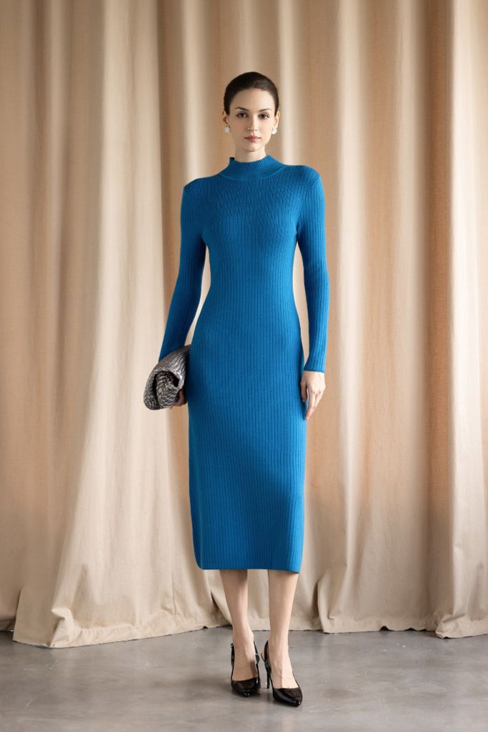 ĐẦM LEN ÔM D64052