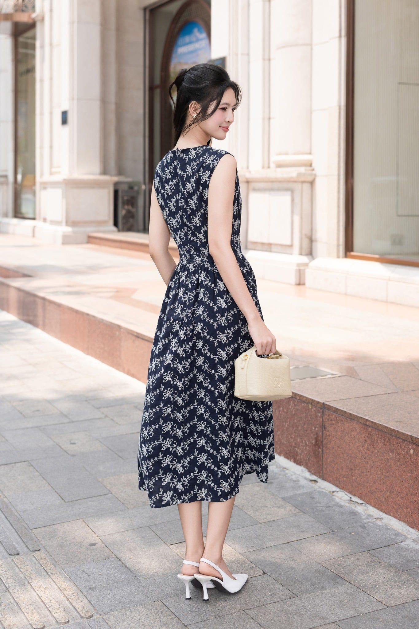 ĐẦM THÔ THÊU HOẠ TIẾT D10862