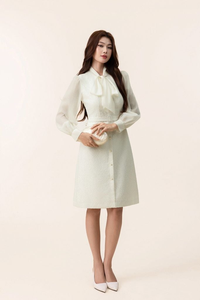 keonhacai TRẮNG CỔ NƠ D07392