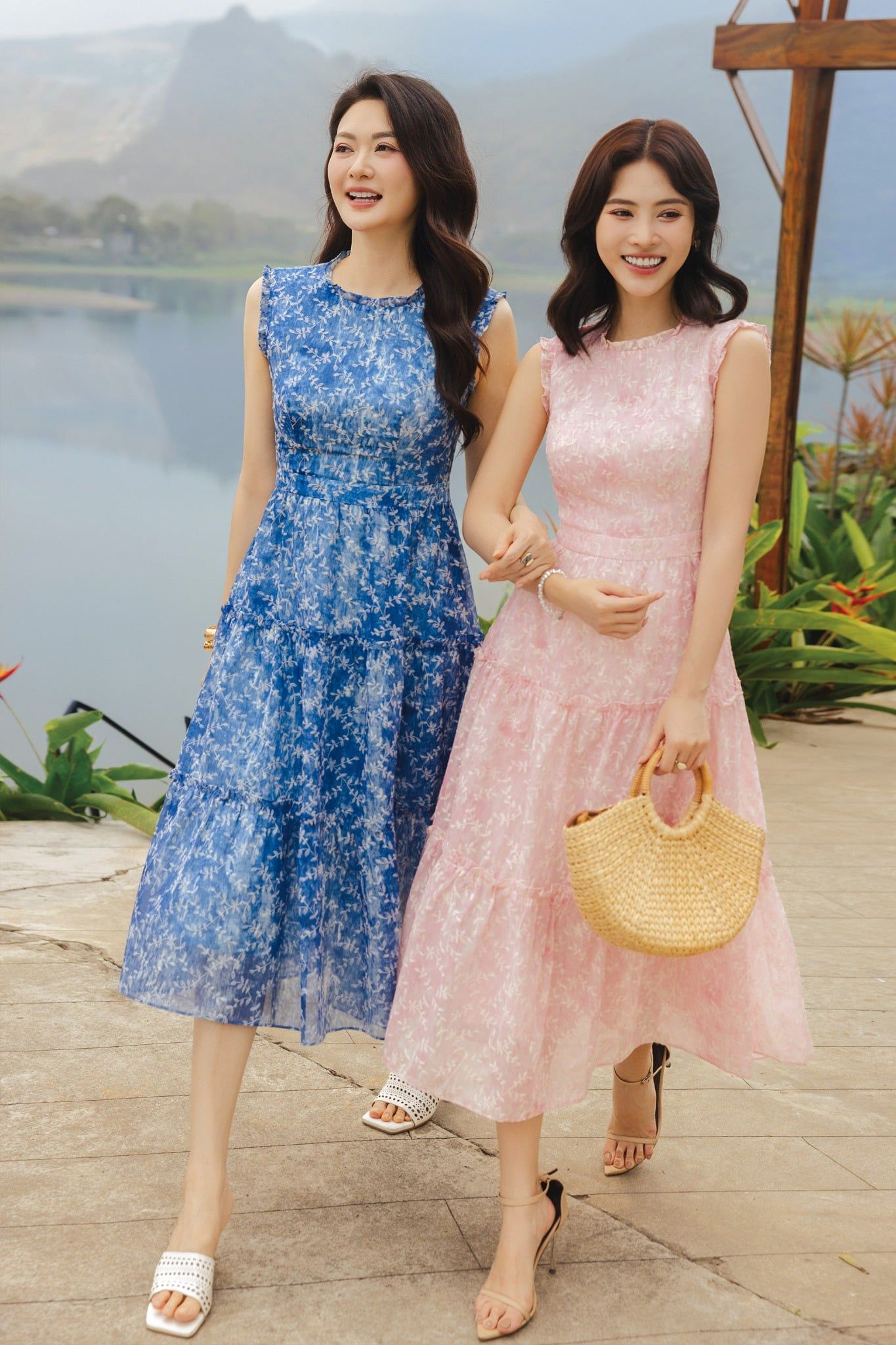 ĐẦM MAXI CỔ BÈO D11092