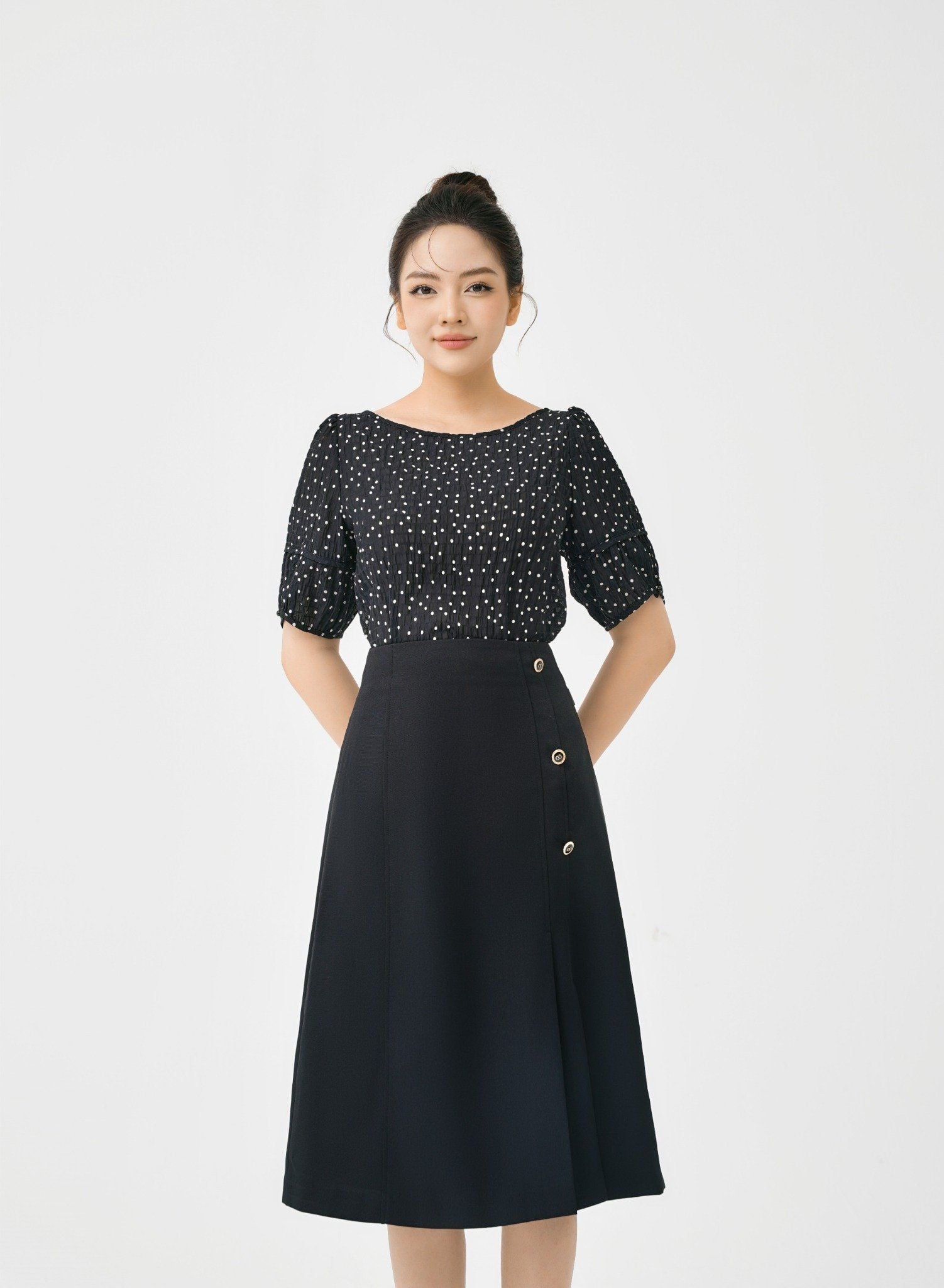 SƠ MI CHẤM BI SM40892