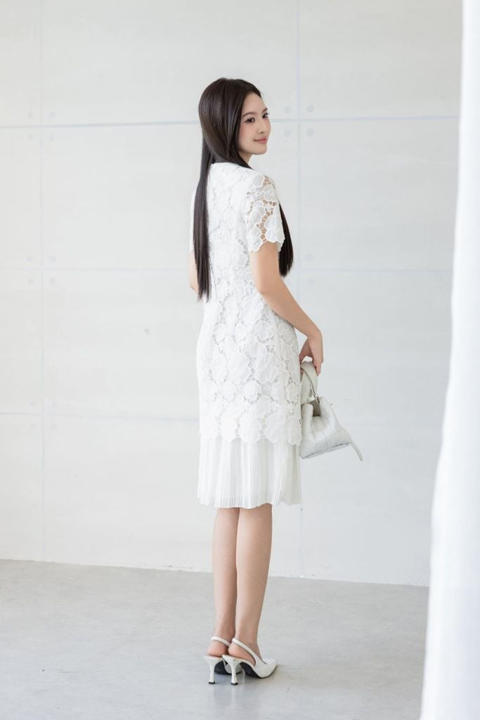  ĐẦM REN HOA TRẮNG D01692 