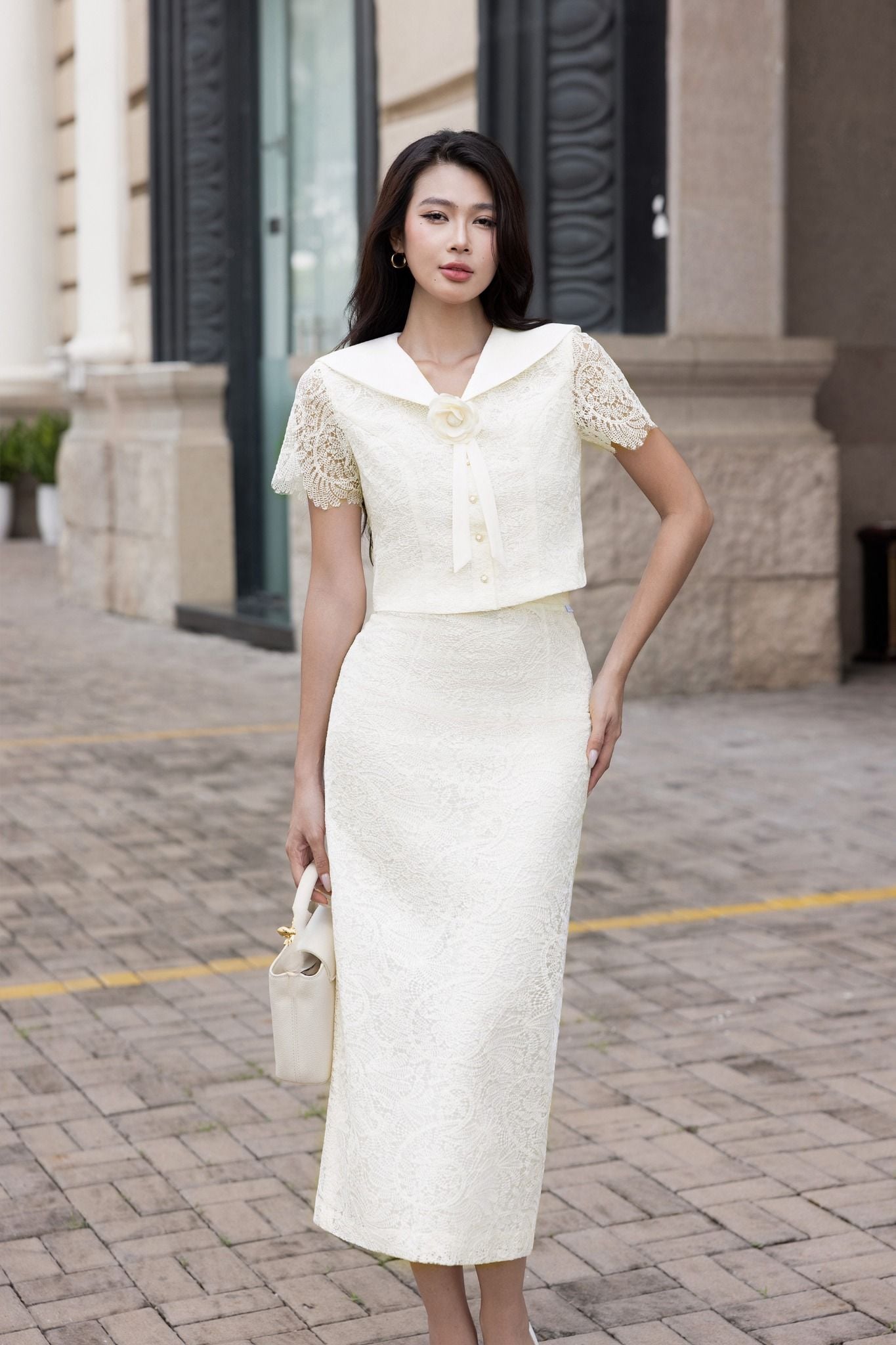 CHÂN VÁY BÚT CHÌ Z02802