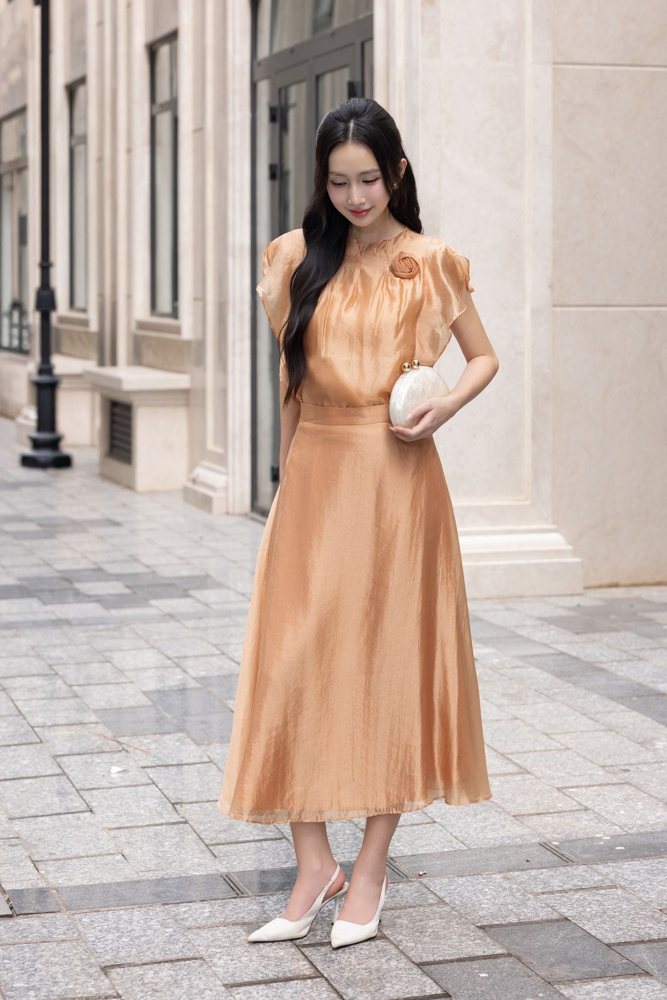 CHÂN VÁY MIDI Z05332