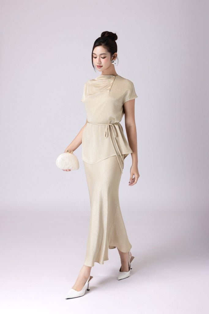 ÁO LỤA CỔ NHÚN SM07122