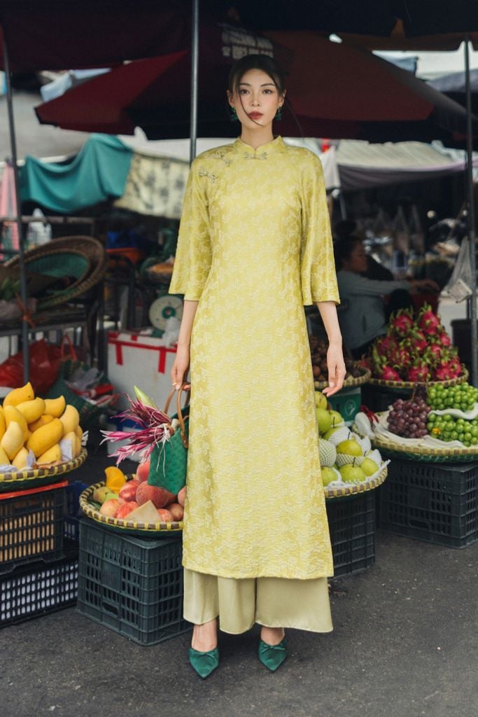 ÁO DÀI ĐÍNH KHUY NỔI AD03422