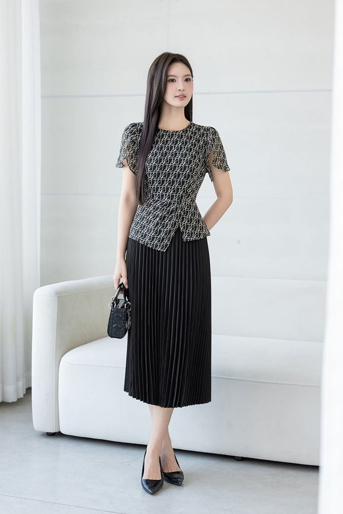 ĐẦM LIỀN PHỐI HOẠ TIẾT D01642