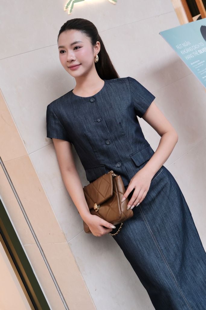 ÁO THIẾT KẾ CÀI KHUY BỌC AK02692