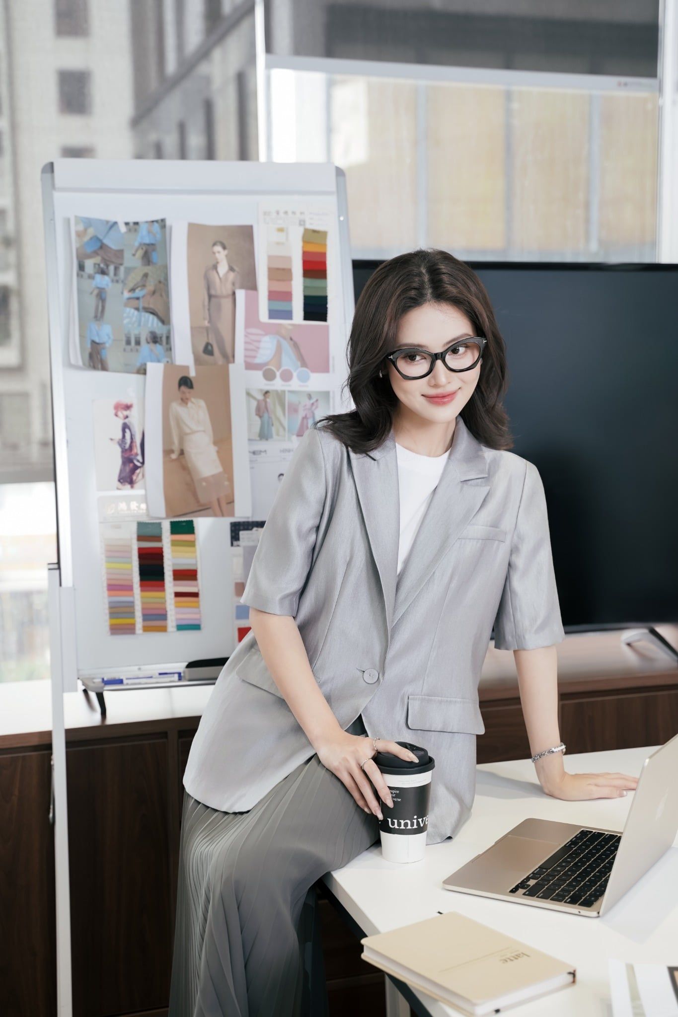 CHÂN VÁY XẾP LI Z10232