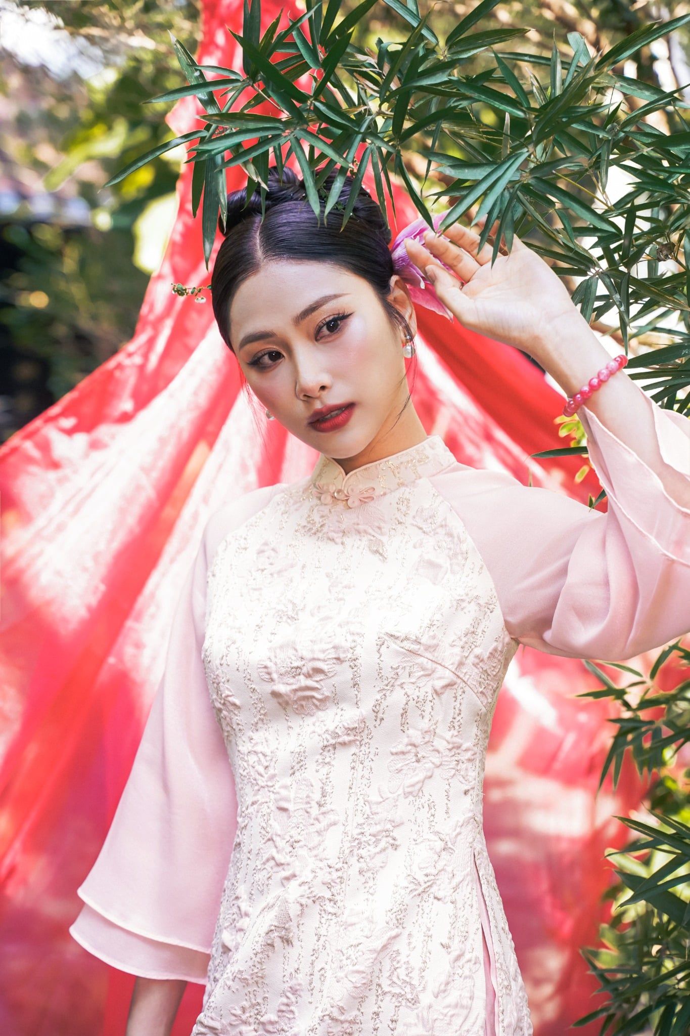 ÁO DÀI GẤM HỒNG AD08792