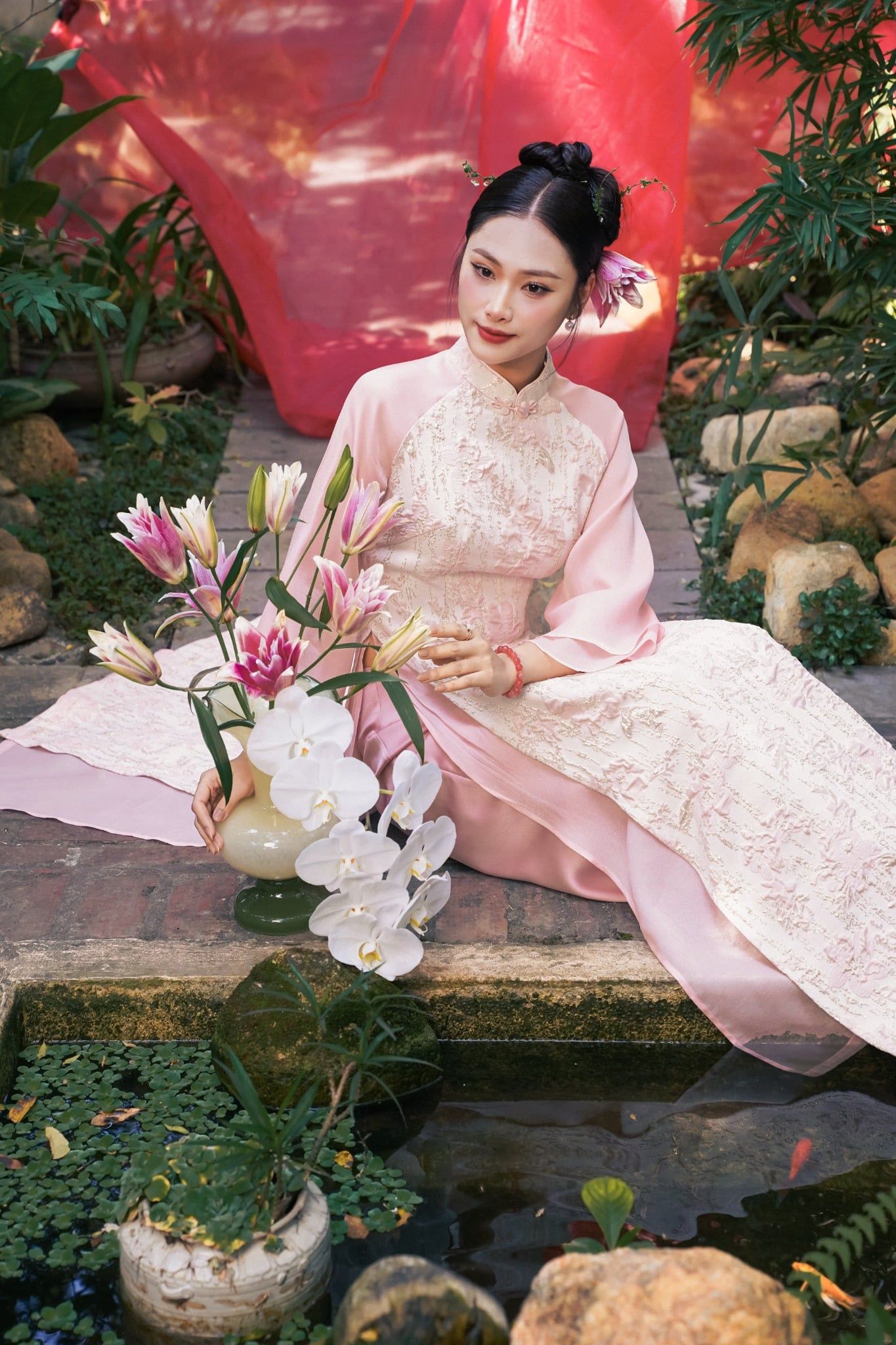 ÁO DÀI GẤM HỒNG AD08792