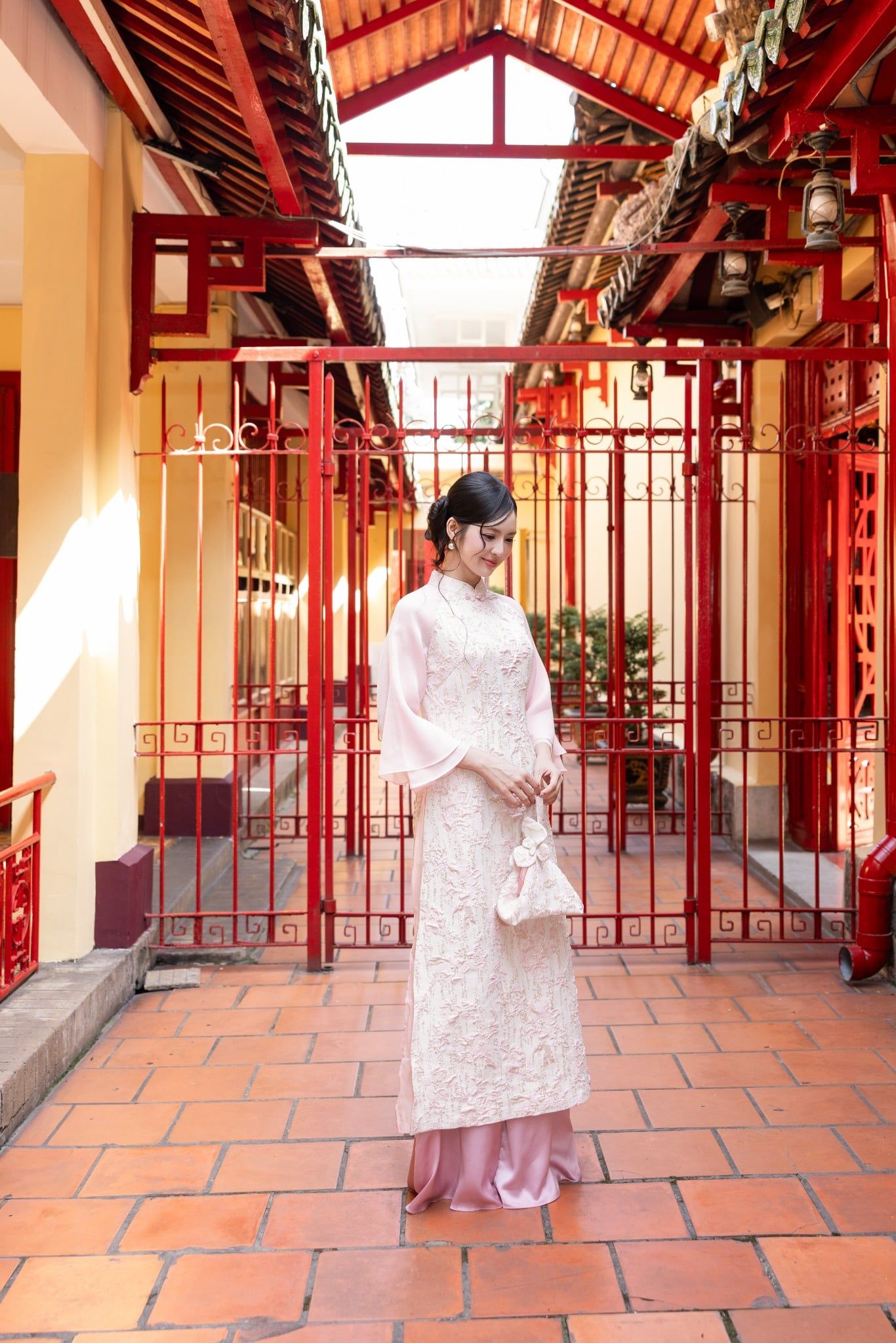 ÁO DÀI GẤM HỒNG AD08792