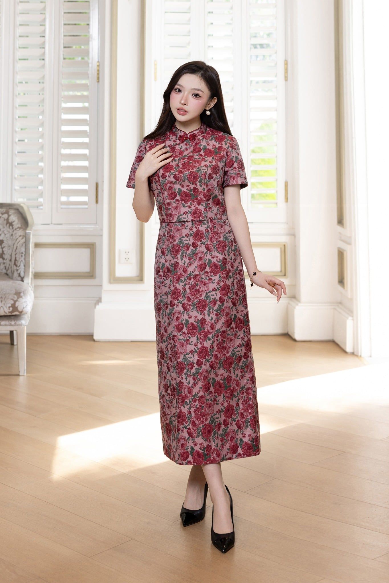 SƯỜN XÁM HOA ĐỎ D08932