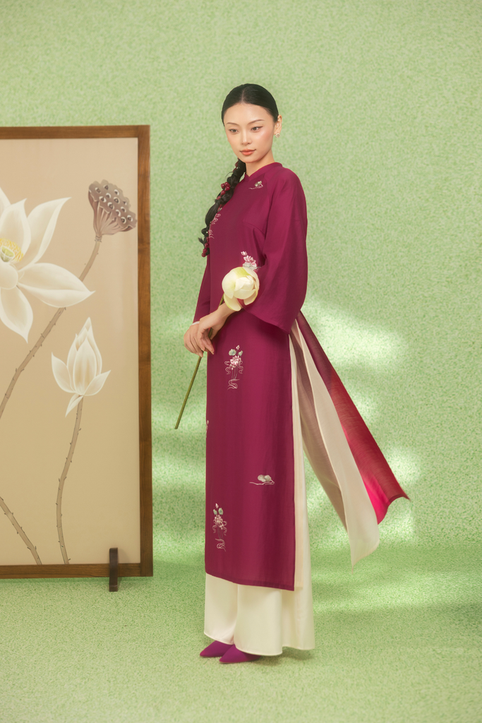  ÁO DÀI THÊU SEN NỔI AD02342 