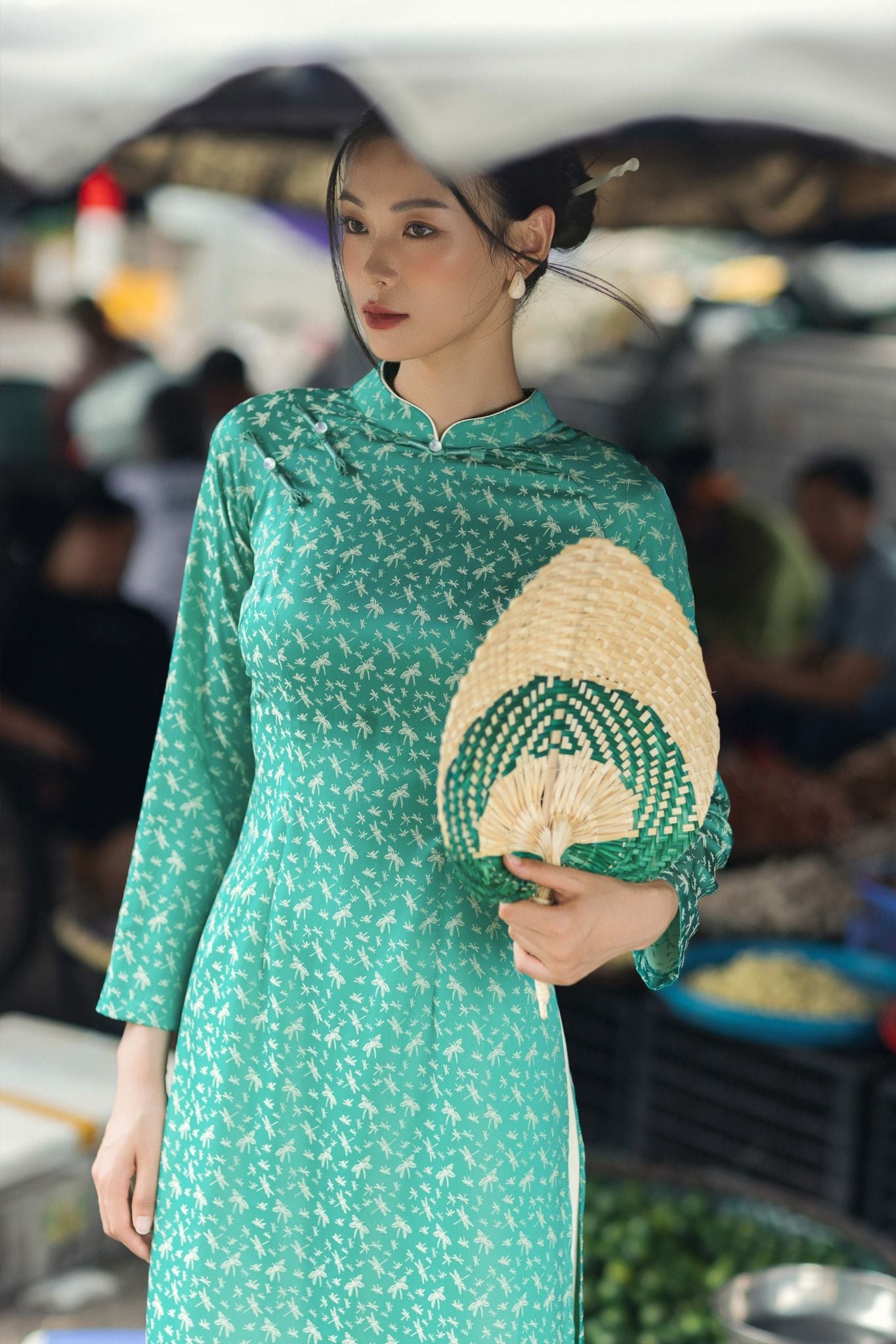 ÁO DÀI LỤA XANH NGỌC AD03382