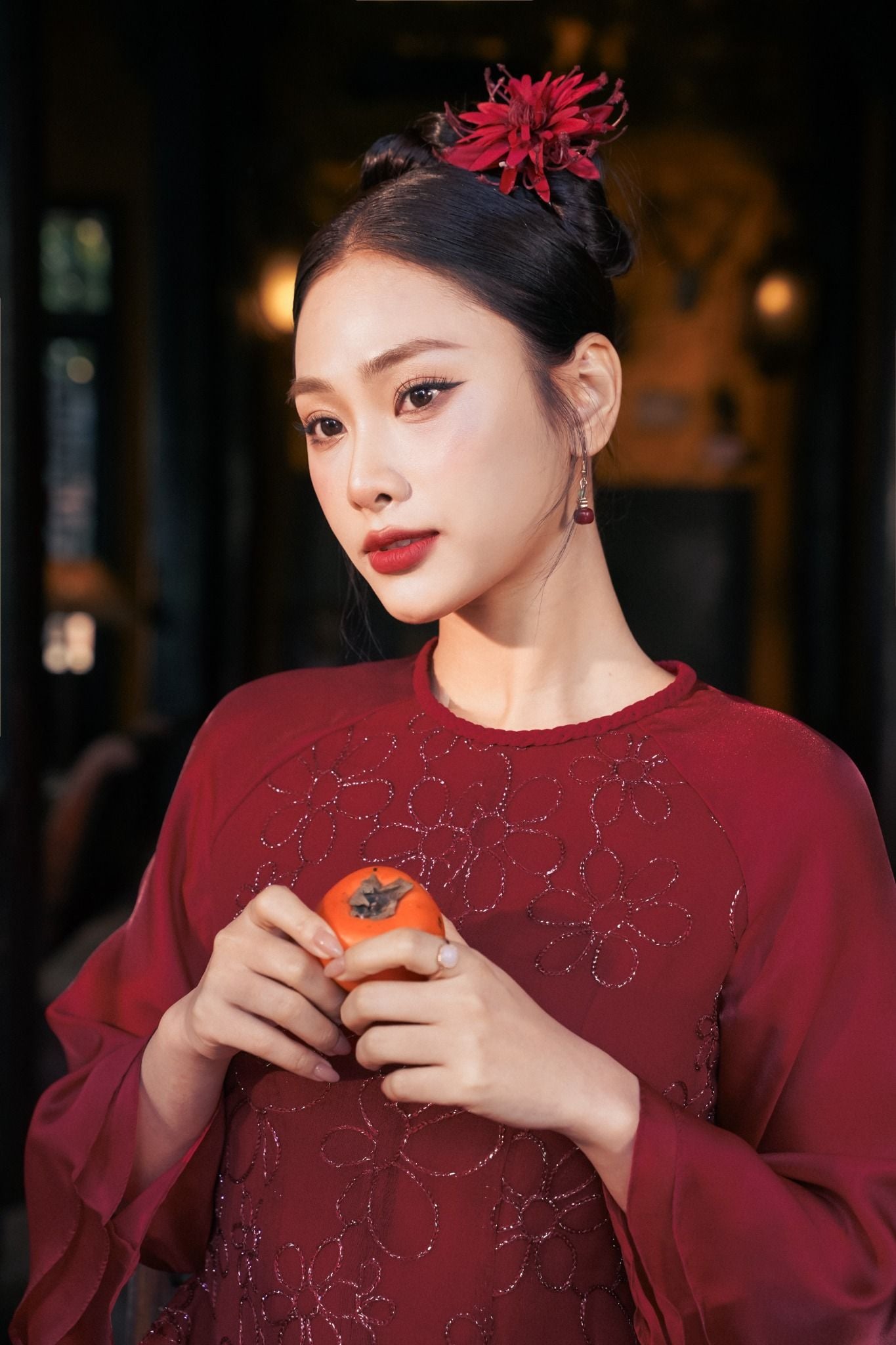 ÁO DÀI THÊU HOA AD08752