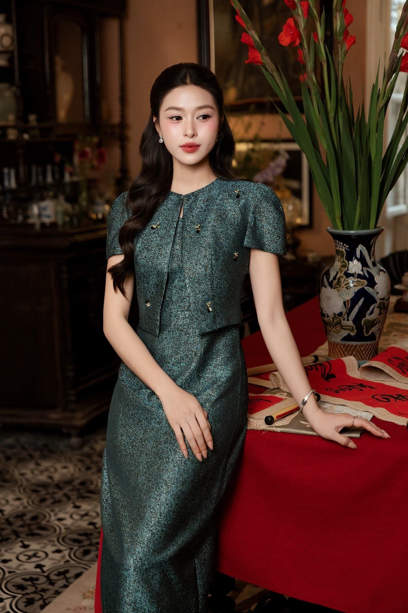 ĐẦM TIỆC GẤM D08912