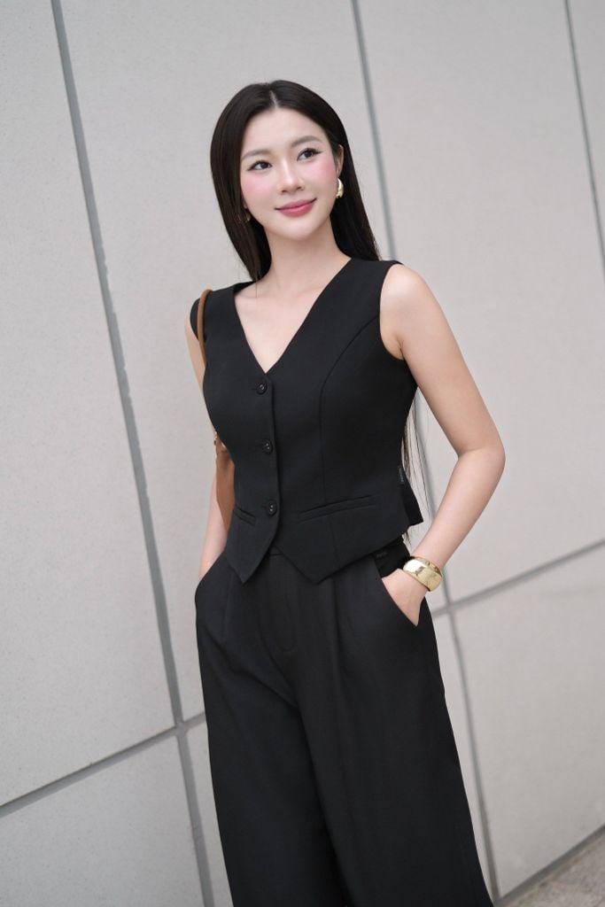 ÁO GILE ĐEN AK04532