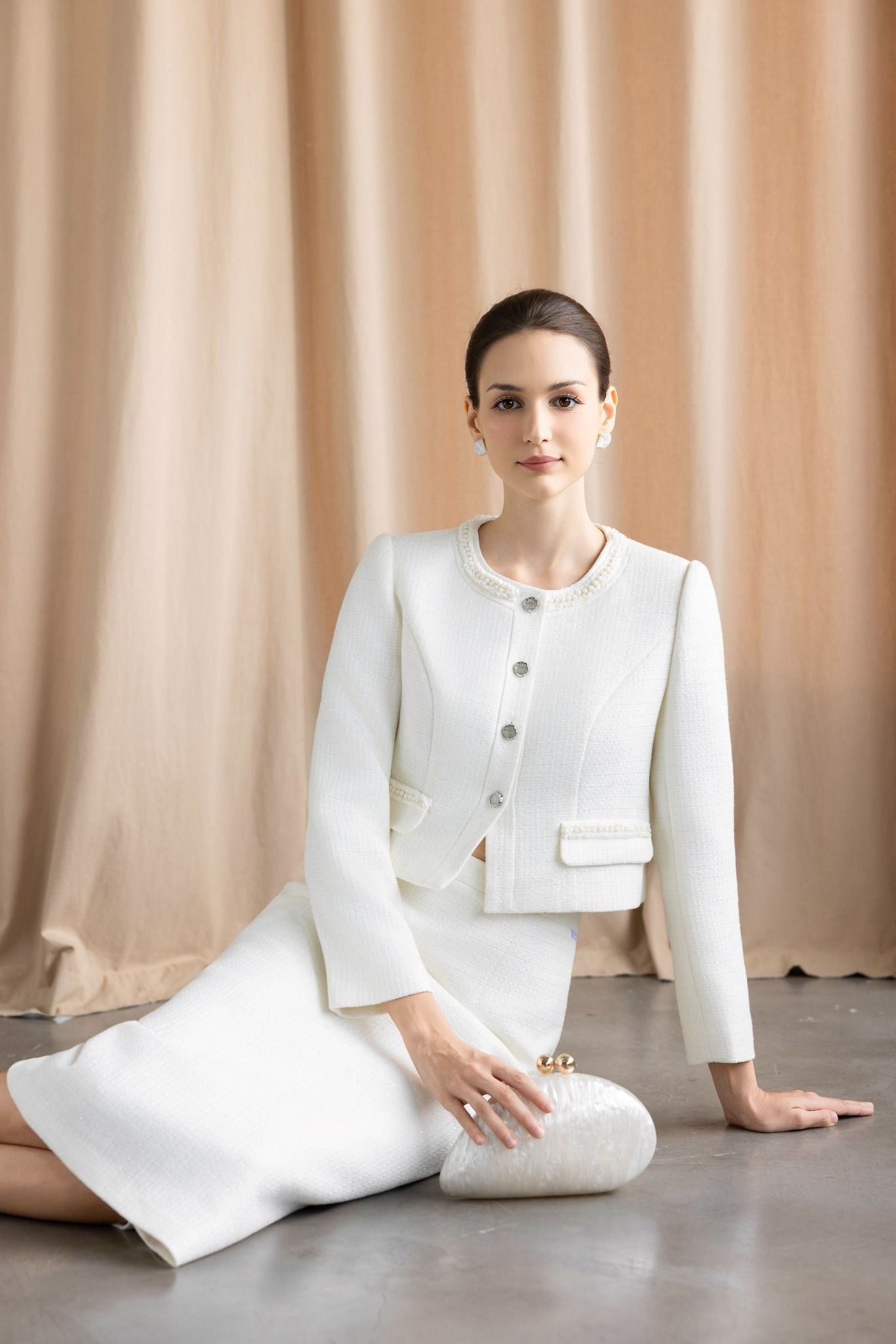 ÁO THIẾT KẾ ĐÍNH NGỌC AK04972