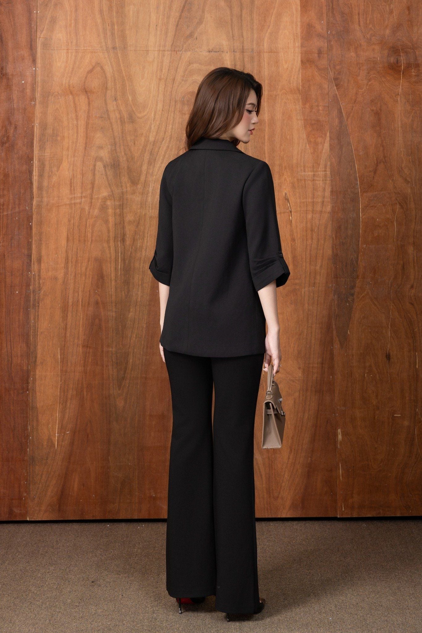 ÁO VEST SUÔNG ĐEN AK06342