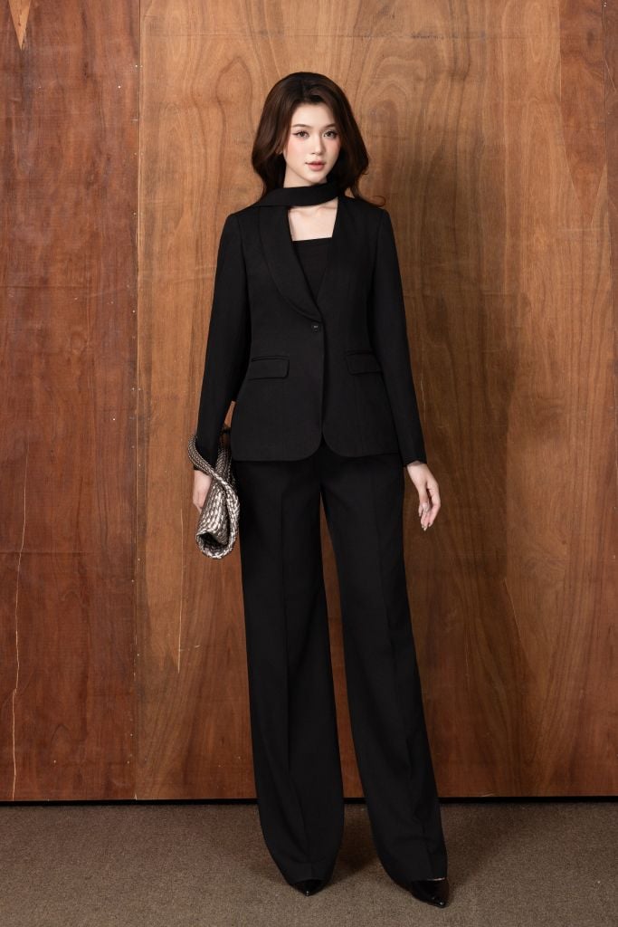 QUẦN SUÔNG ĐEN Q06462