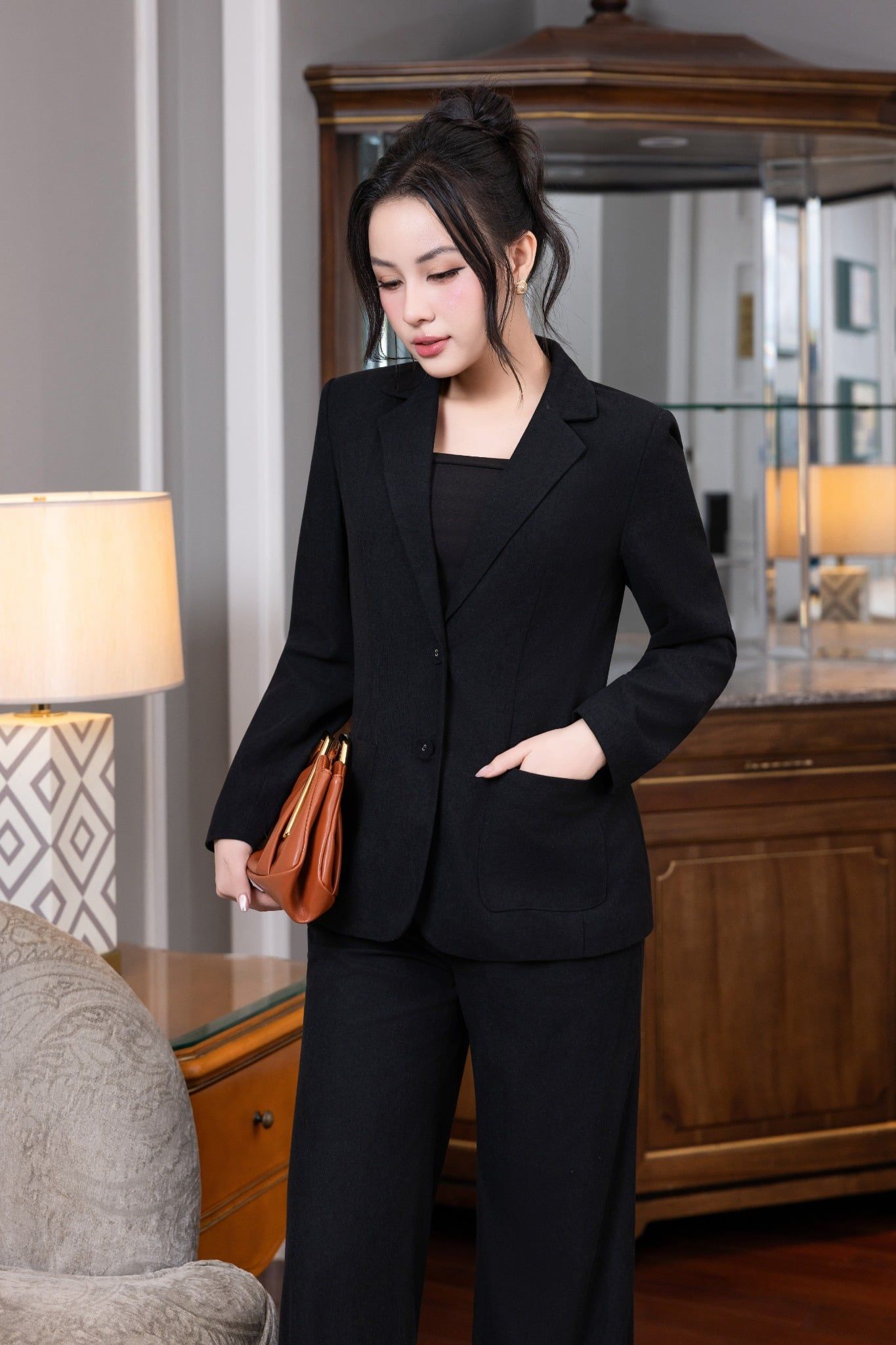 ÁO VEST ĐEN AK07532