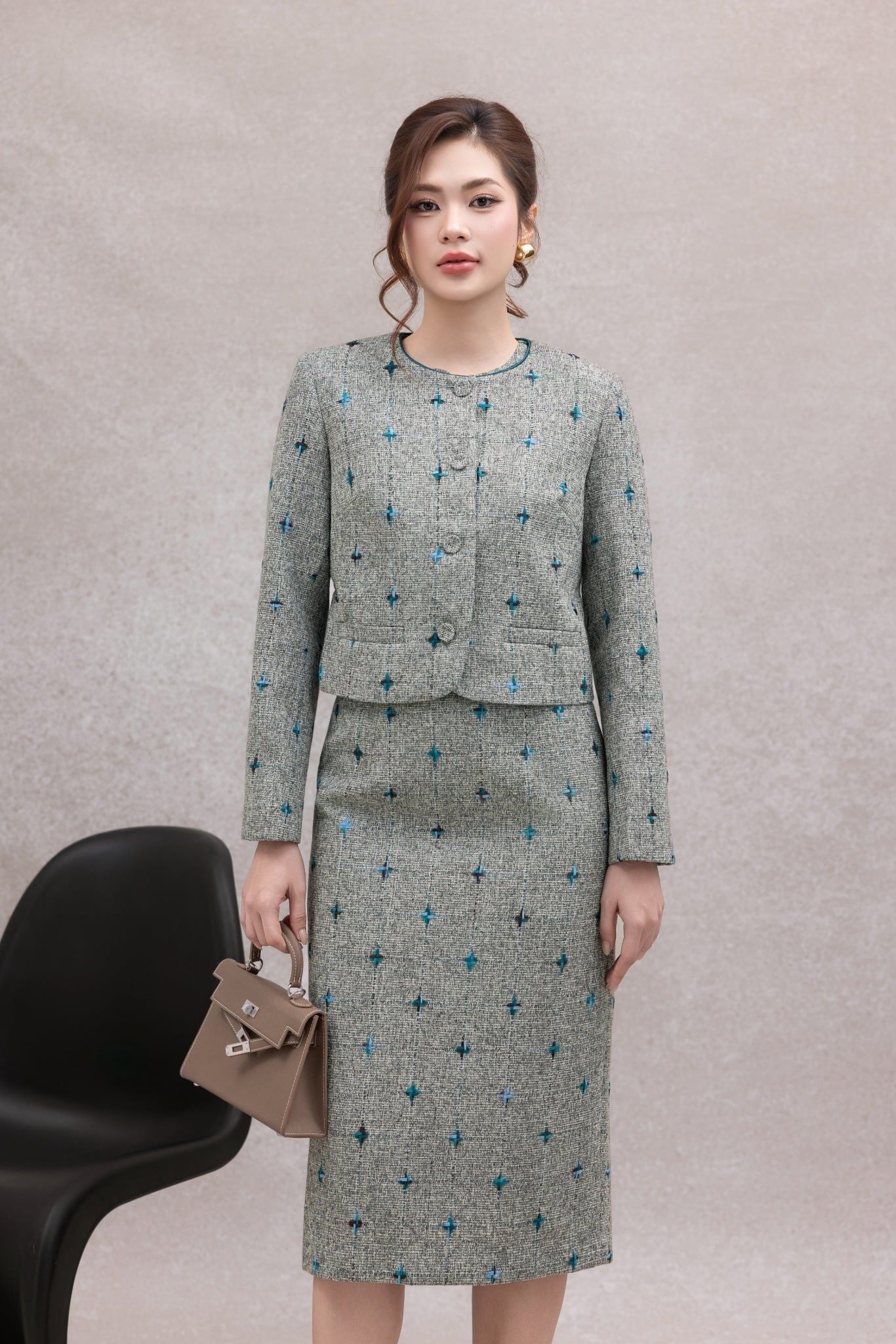 ÁO KHOÁC HOẠ TIẾT AK07672