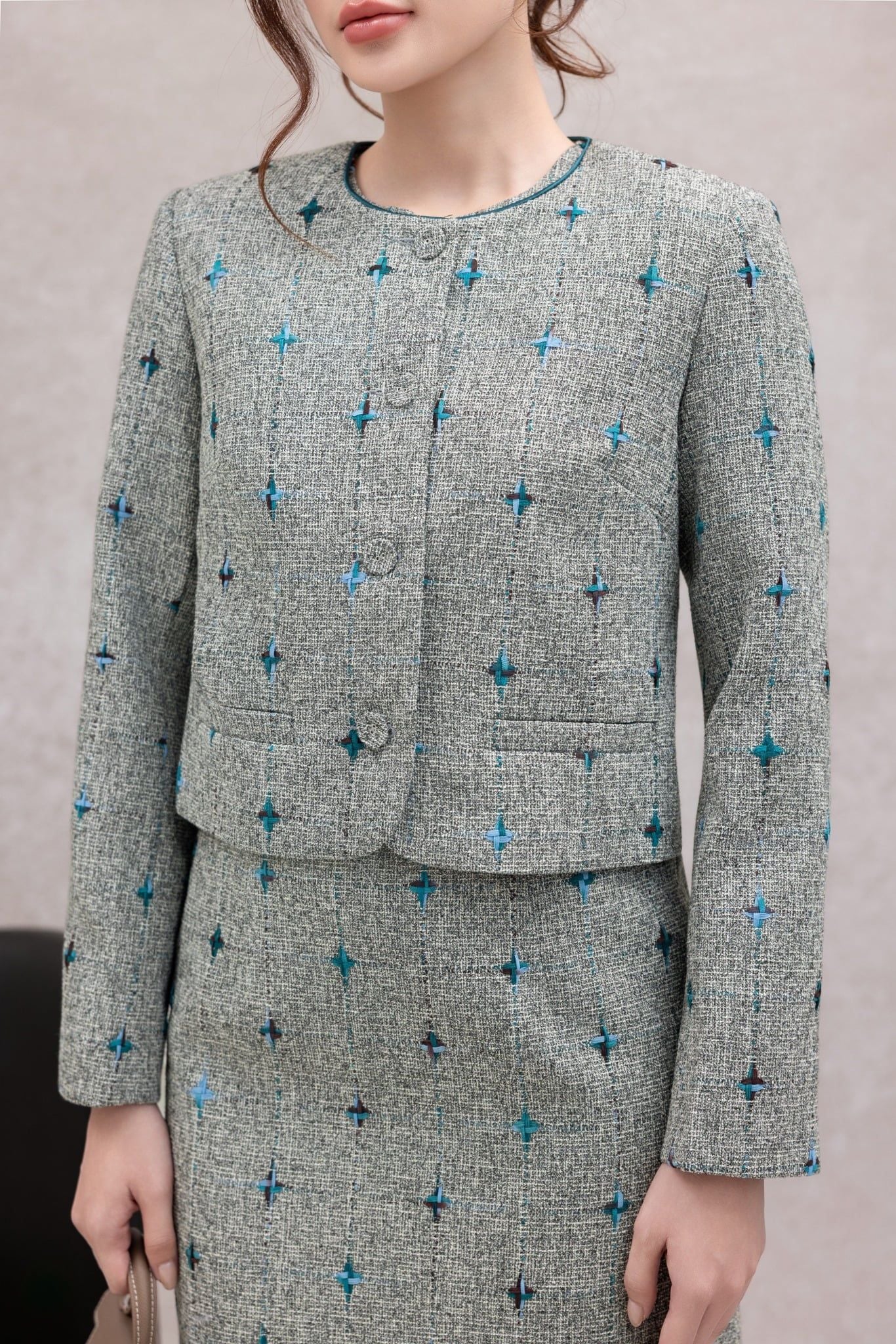 ÁO KHOÁC HOẠ TIẾT AK07672