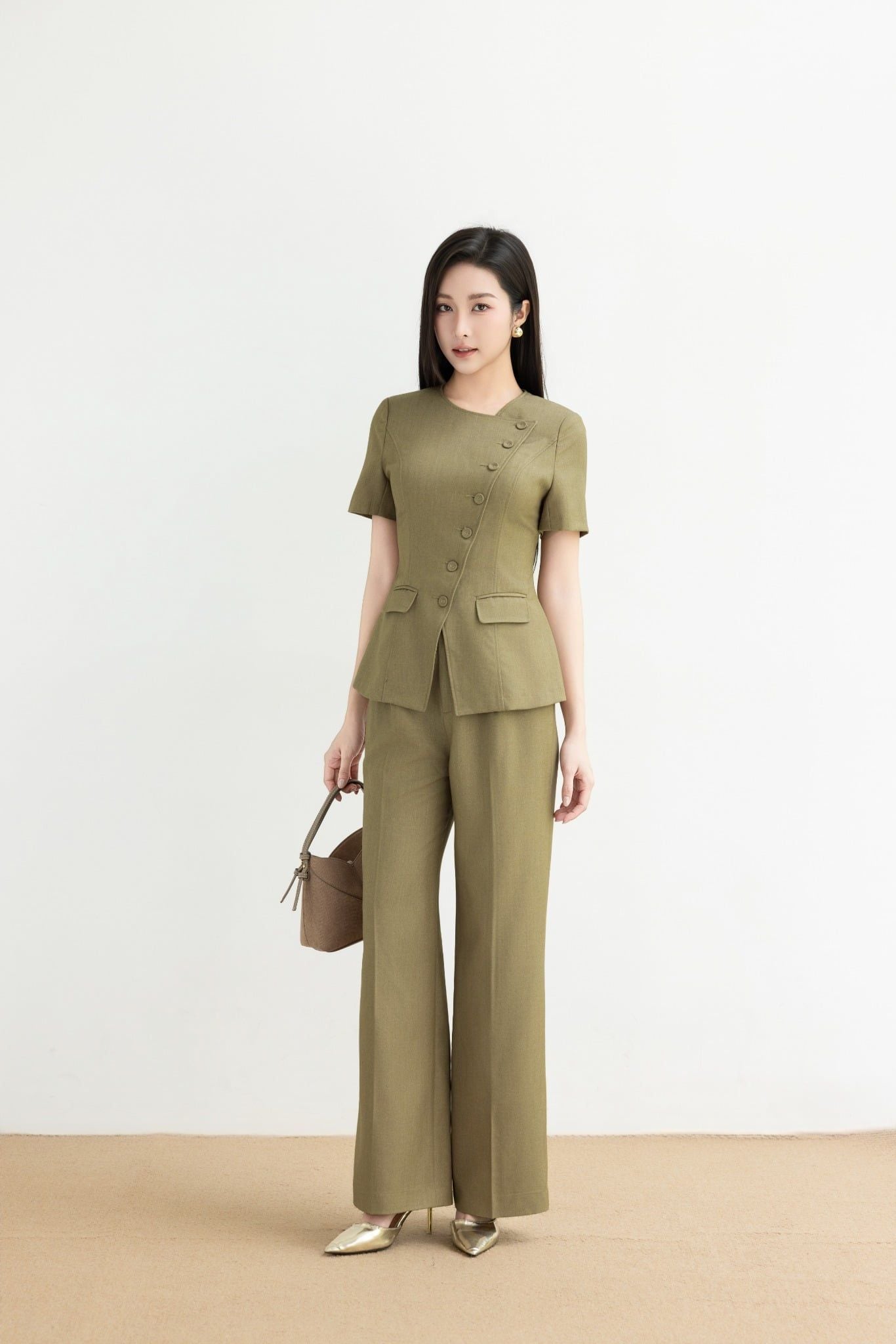 ÁO KÝ GIẢ KHUY CHÉO AK10532