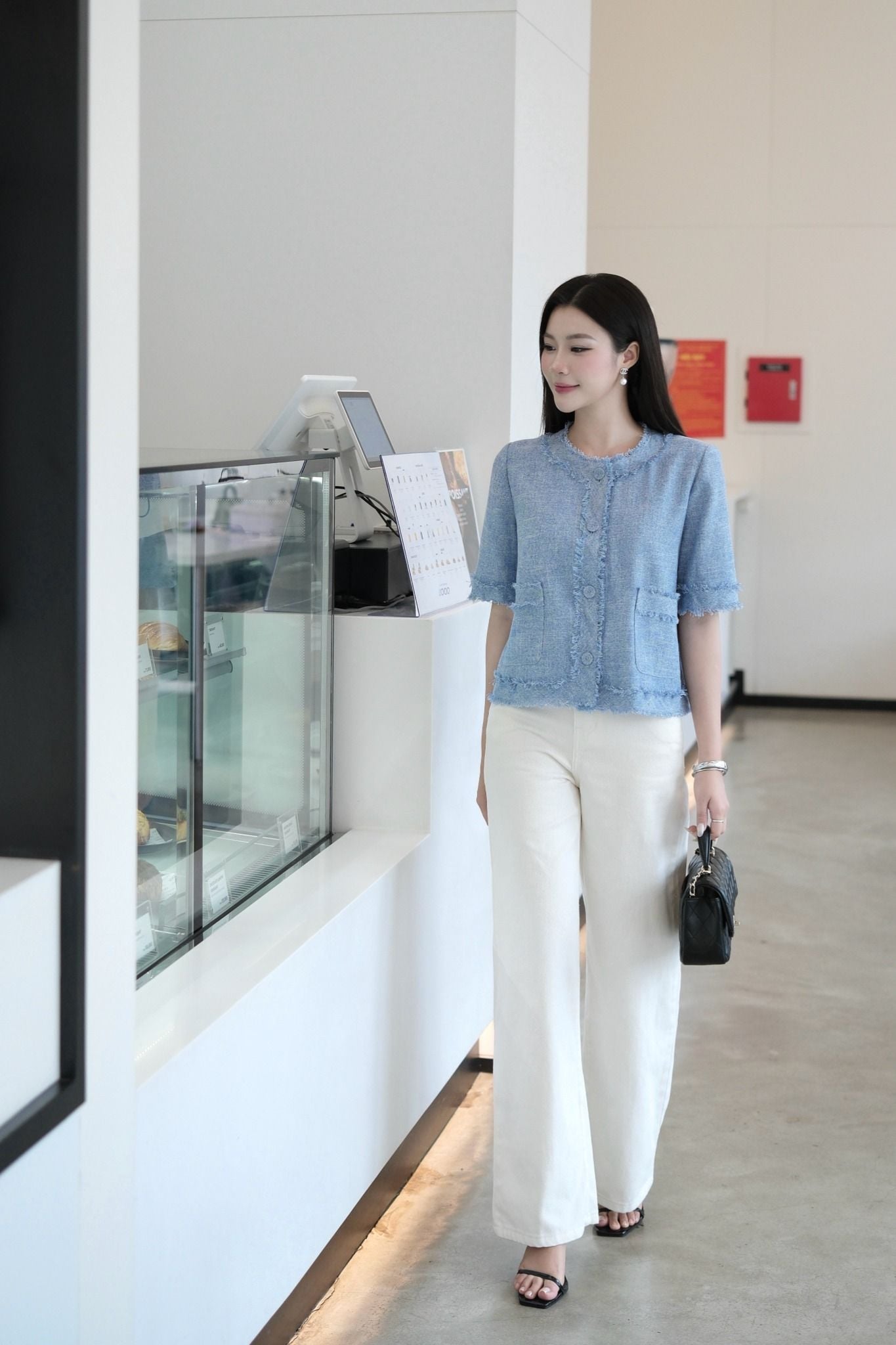 ÁO TWEED MỎNG AK63022