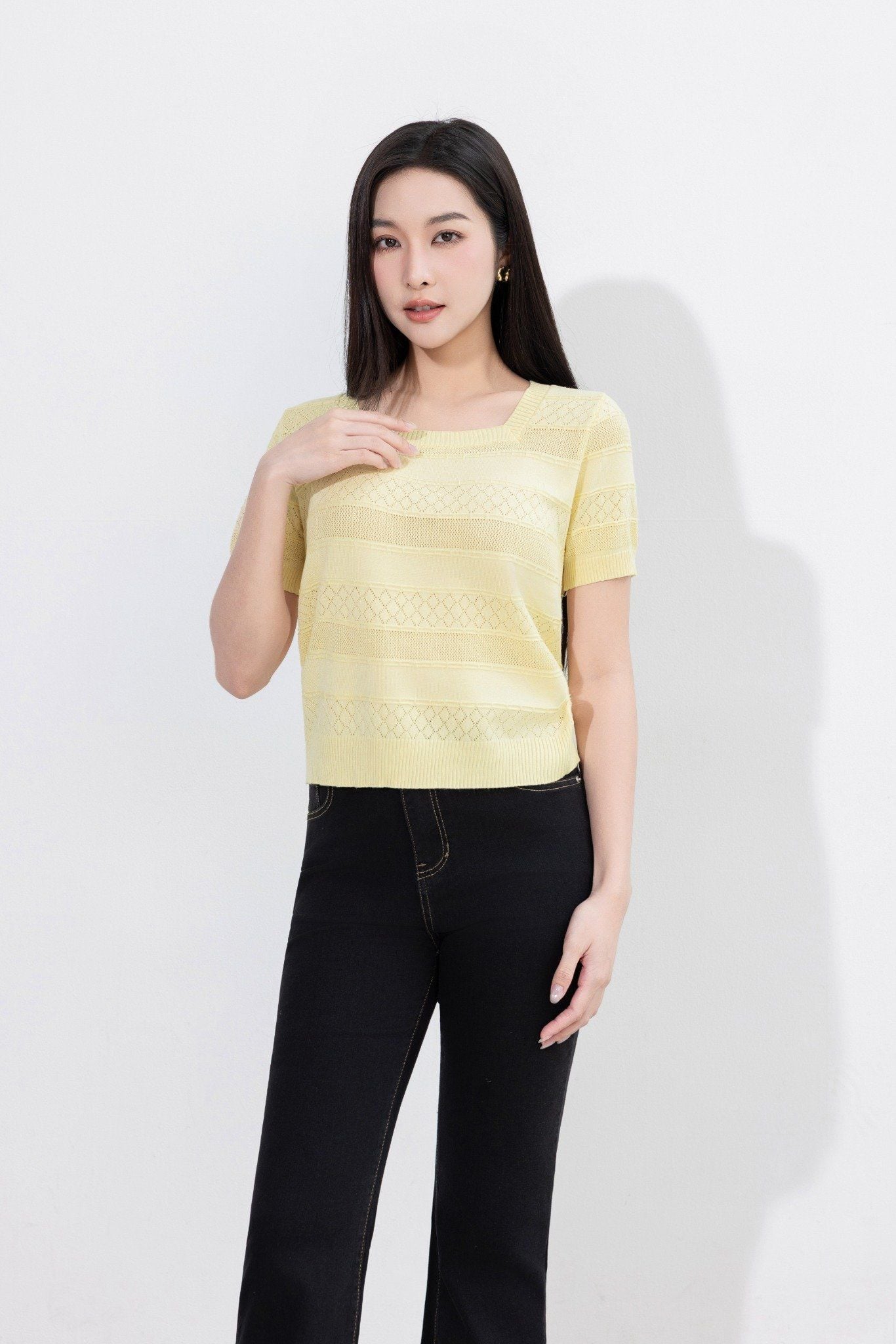 ÁO LEN CỔ VUÔNG AL62212