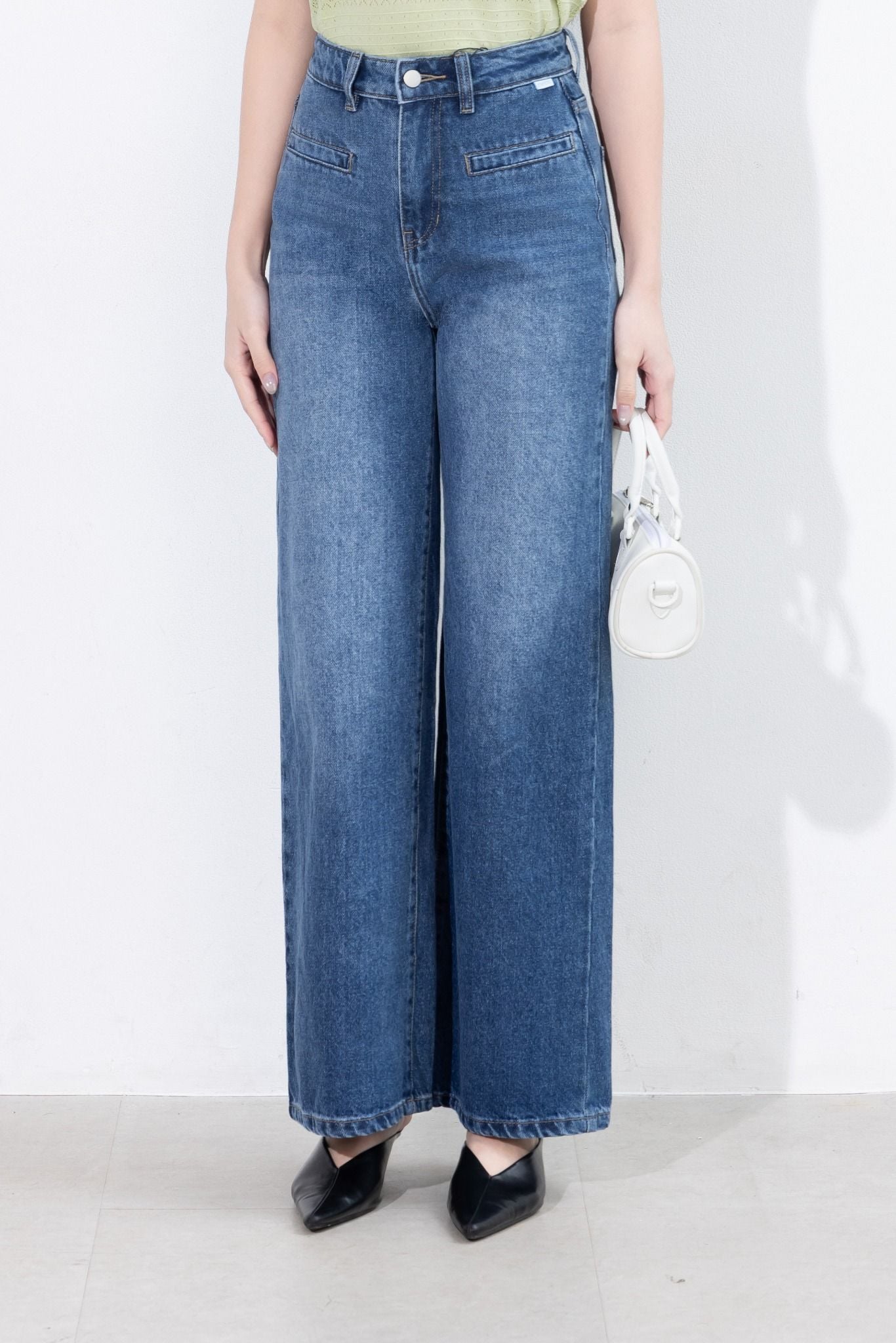 QUẦN JEANS ỐNG SUÔNG Q67032