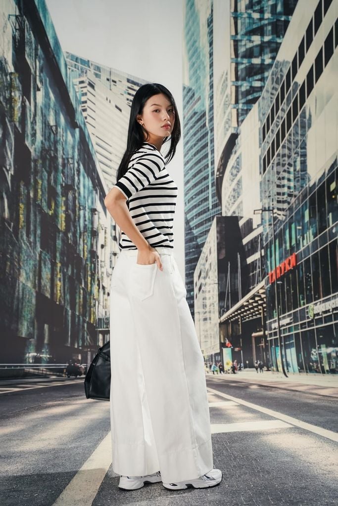  QUẦN JEANS DÁNG SUÔNG Q67132 