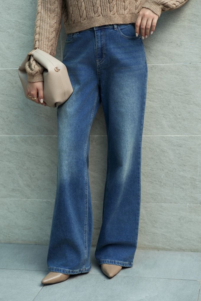  QUẦN JEANS ỐNG LOE Q67062 