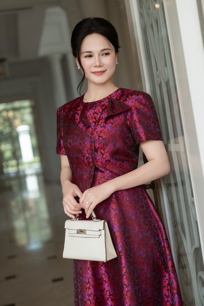  ĐẦM GẤM HOA D00982 