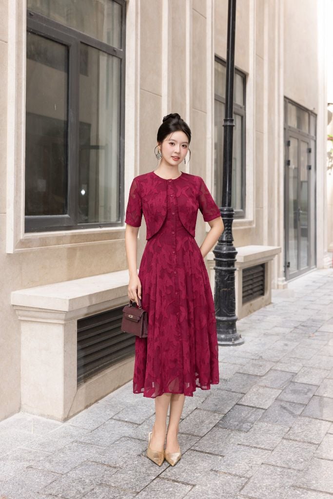 ĐẦM HỌA TIẾT ĐỎ  D02572
