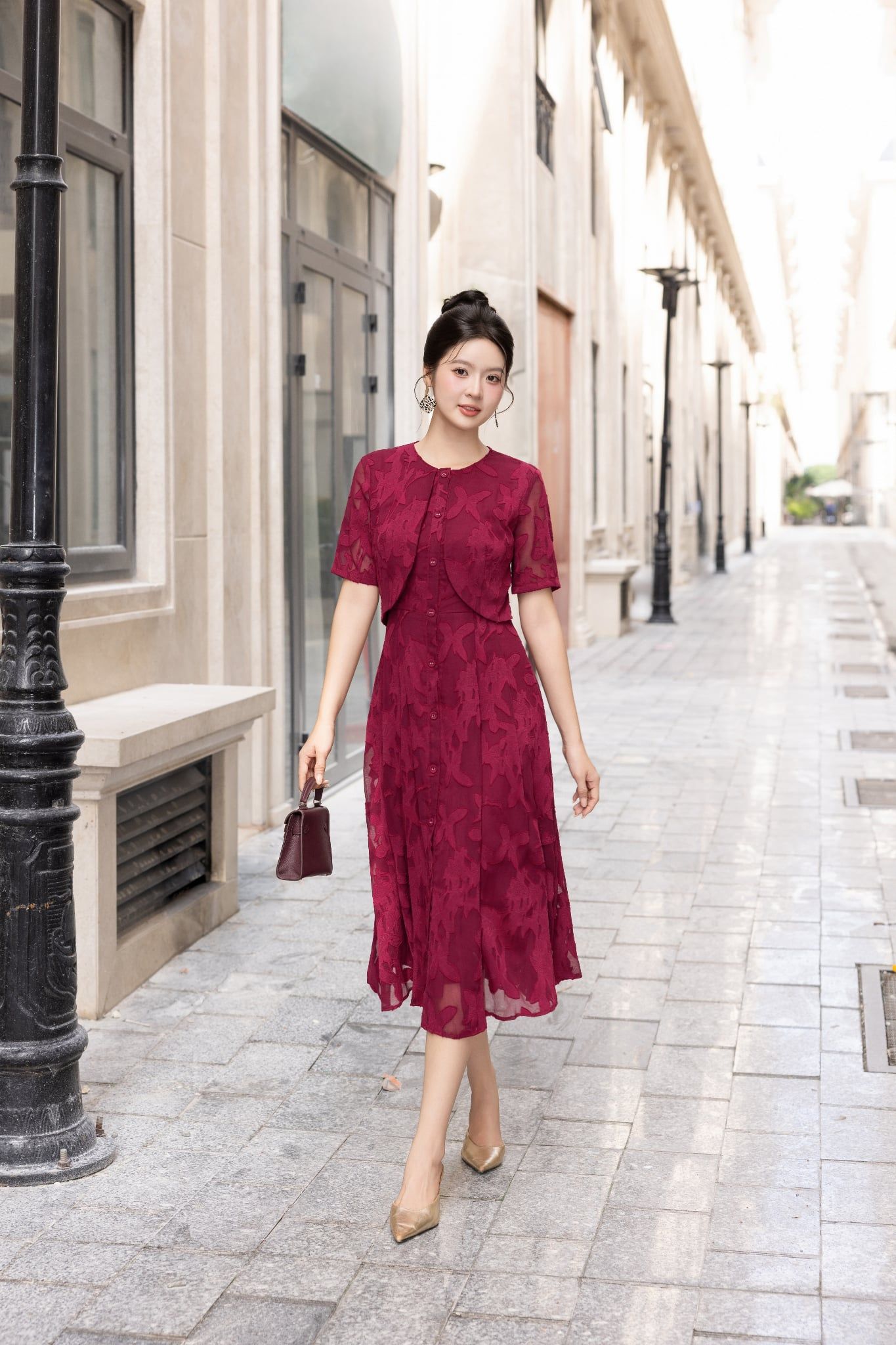 ĐẦM HỌA TIẾT ĐỎ  D02572