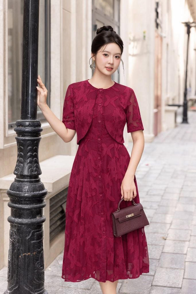  ĐẦM HỌA TIẾT ĐỎ  D02572 