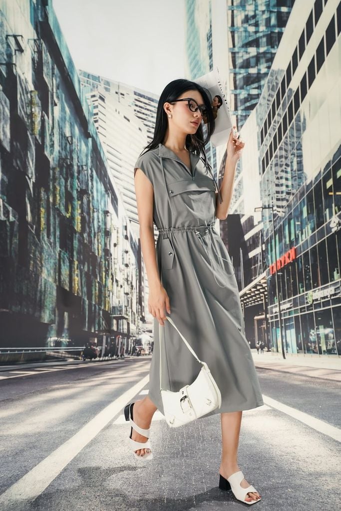  ĐẦM THIẾT KẾ XÁM D02802 