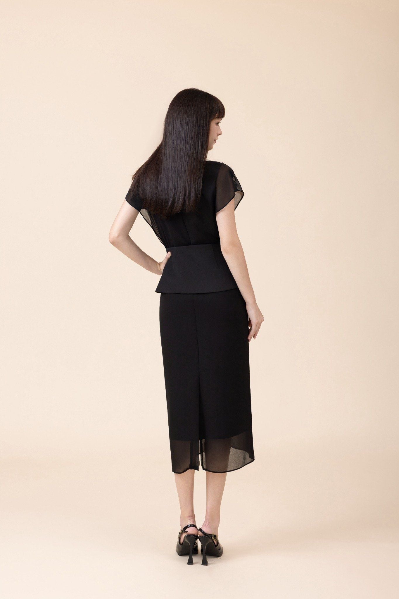 ĐẦM LIỀN THIẾT KẾ D02832