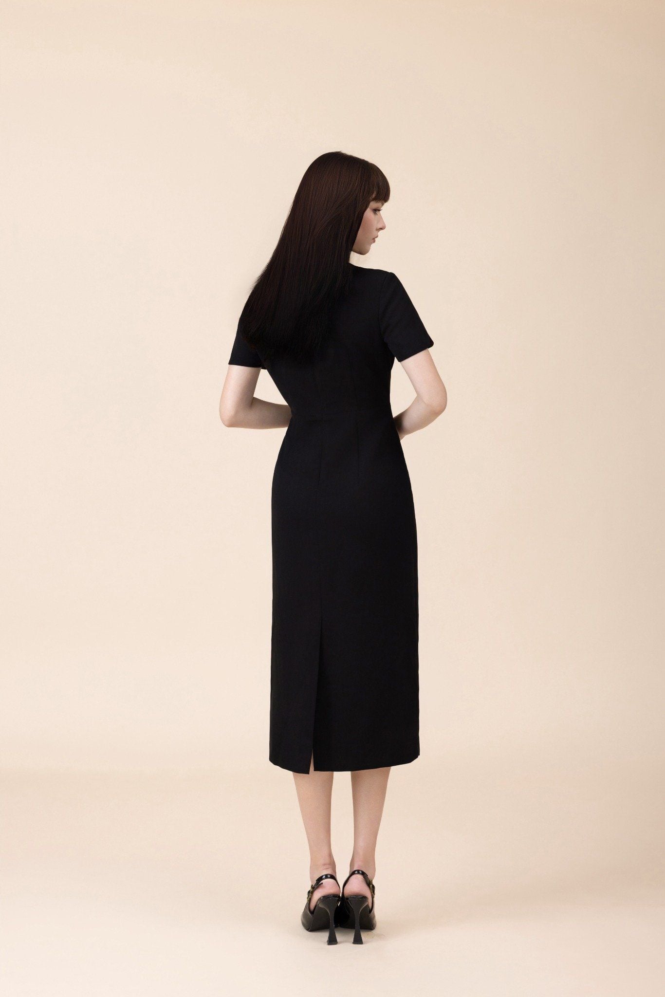 ĐẦM THIẾT KẾ ĐÍNH CƯỜM D03012