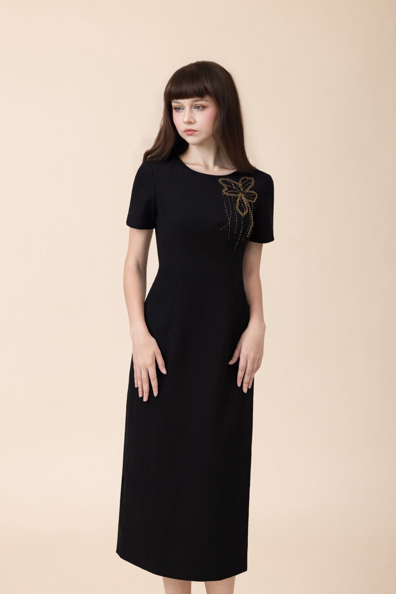 ĐẦM THIẾT KẾ ĐÍNH CƯỜM D03012